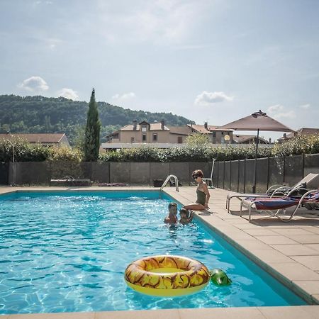 Hotel Cap Vert En Aveyron Saint-Affrique Exterior photo